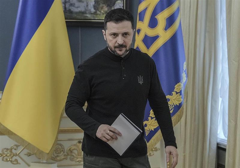 Аксиос: Зеленски е подготвен да поднесе оставка по војната