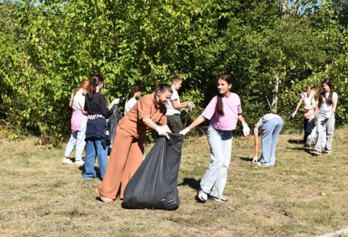 Велешките основци спроведоа еколошка акција