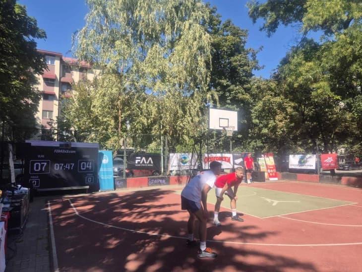Почна хуманитарниот турнир во баскет 3×3 во Кисела Вода, учествуваат 16 екипи