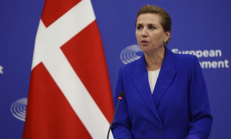 Фредериксен: Европа се наоѓа на почеток на хибридна војна