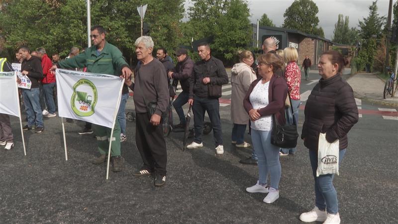 Вработените од „Паркови и зеленило“ повторно на протест, бараат исплата на плата за август