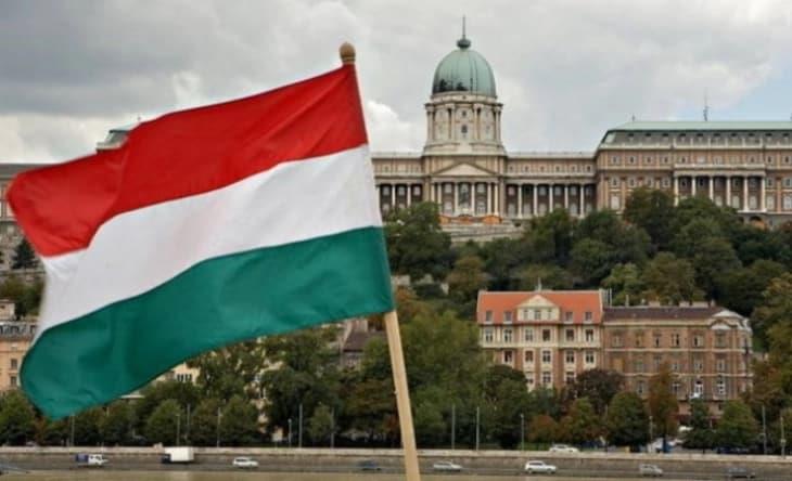 Унгарија блокира пристап до 12 украински веб-страници, откако Киев блокираше унгарски страници
