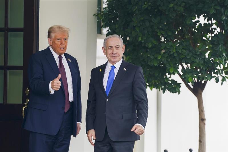 Арапски, муслимански и европски држави го поздравија планот на Трамп за Газа