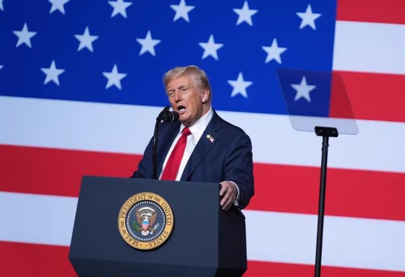 Трамп потврди дека испратил подморници покрај брегот на Русија (ВИДЕО)