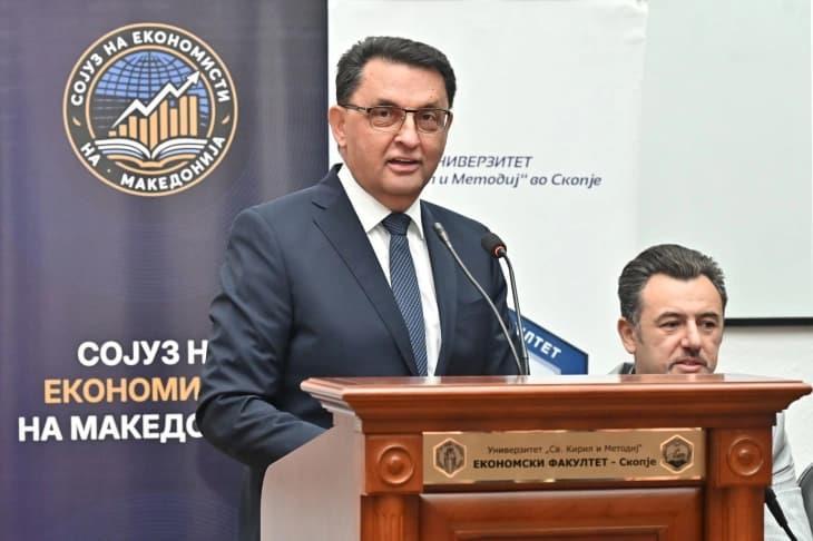 Славески: Народната банка е пример за креирање политики засновани на квалитетни податоци и истражувања
