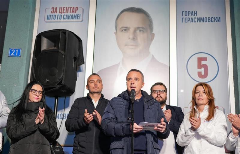 Герасимовски: Поставуваме две монтажни гаражи со 900 нови паркинг места 