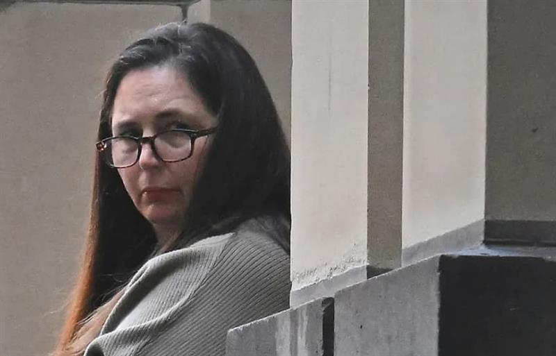 Жената која го отру семејството со пита со отровни печурки доби 33 години затвор, државата бара повеќе 