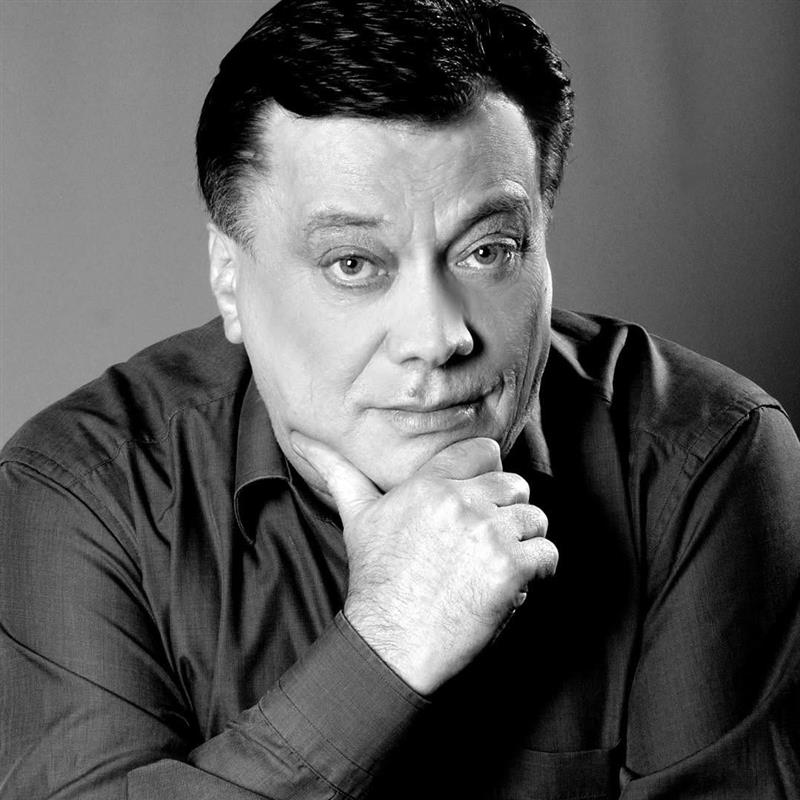 Почина Халид Бешлиќ
