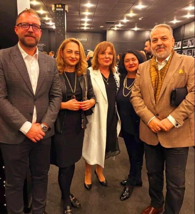 Министерот Љутков во Белград на премиера на „Уна“ во режија на Дејан Пројковски и Никола Ристановски во главната улога