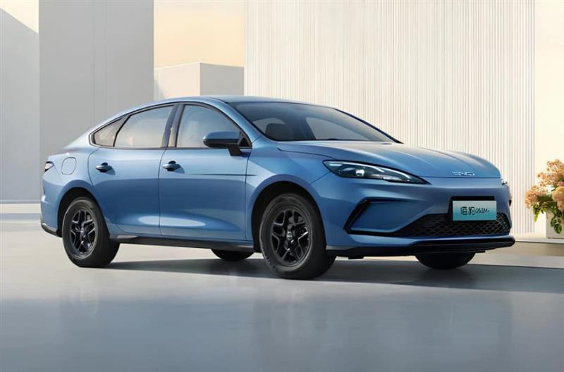 Само во Кина: „Plug-in“ хибрид со дострел од 2.000 км чини помалку од 10.000 евра (Фото)