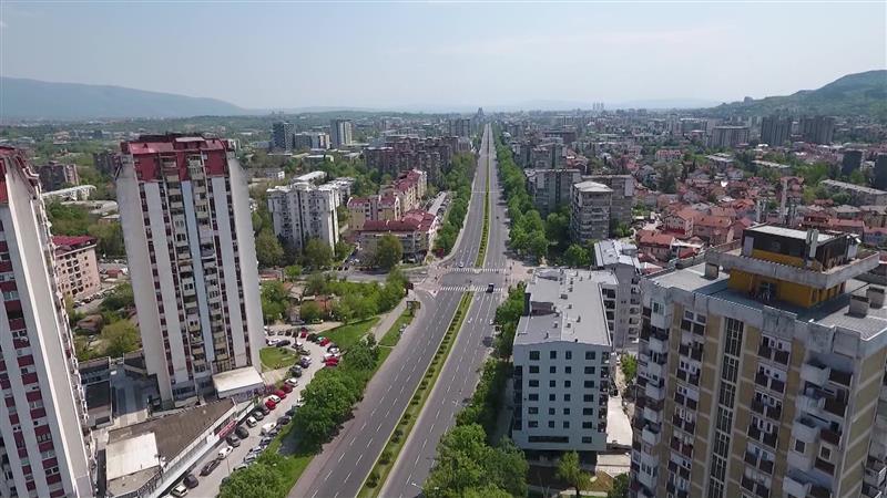 Партиските карвани активни – се ветуваат многу проекти за граѓаните и општините