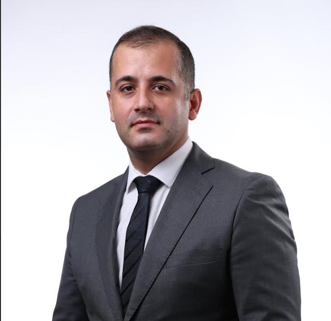 Галески: Отворено писмо до нашата генерација и изборот пред кој седиме