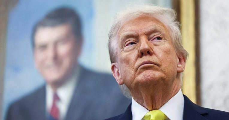 Трамп објави намалување на помошта за Колумбија, го нарече претседателот шверцер на дрога