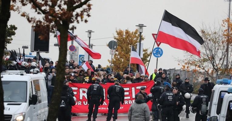 Германски десничарски екстремист планирал напад врз што повеќе мигранти- бил инспириран од Брејвик 