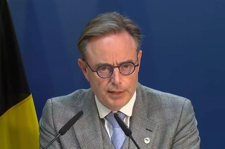 Де Вевер по блокадата на планот на ЕК за замрзнатите руски средства: Не сум лошото момче на Европа 