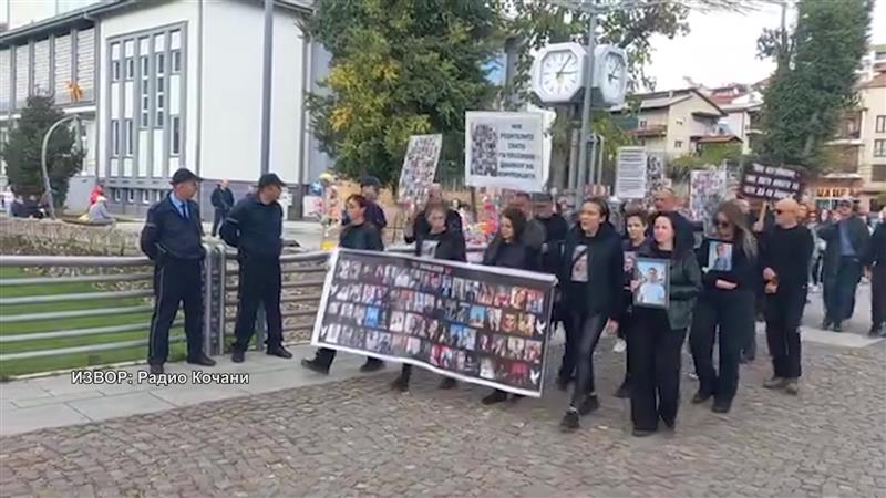  Семејствата на починатите во пожарот во „Пулс“ повторно маршираа за правда-28 протест „Марш за ангелите“