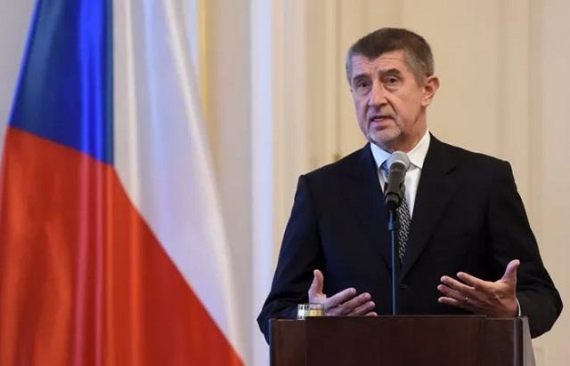 Чешкиот претседател неформално му довери на Бабиш да започне преговори за нова влада