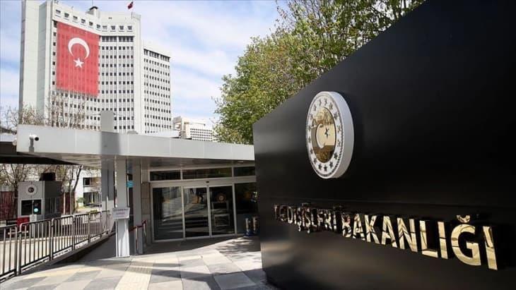 Авганистан и Пакистан, со посредство на Турција и Катар, се согласија за продолжување на примирјето