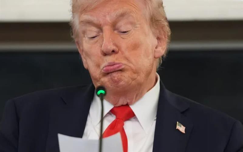 Популарноста на Трамп е на најниско ниво од почетокот на вториот мандат 