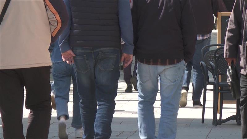 Институт за јавно здравје: Голем дел од мажите избегнуваат да побараат помош поради стигма