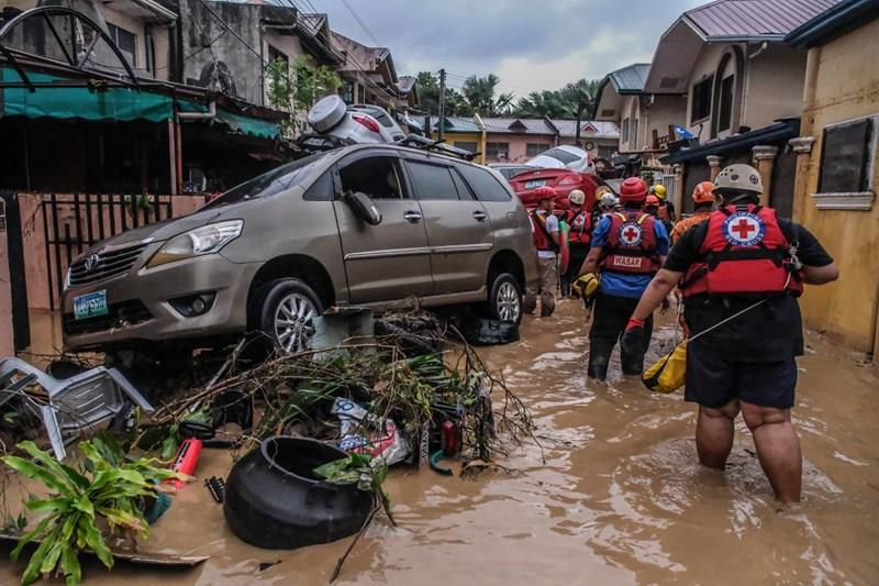 Филипините прогласија вонредна состојба по тајфунот Калмајги