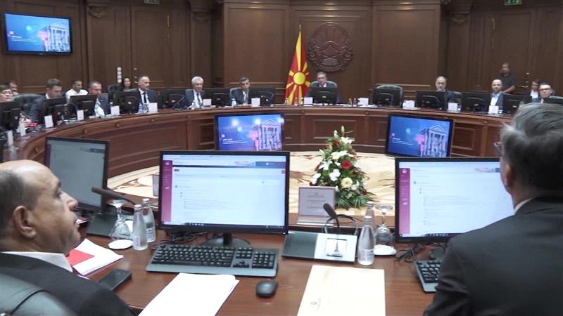Средба на коалициските партнери околу владината реконструкција