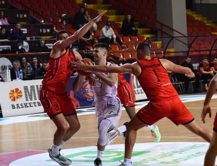 Маџари ја продолжи серијата на победи, Работнички ја прекина