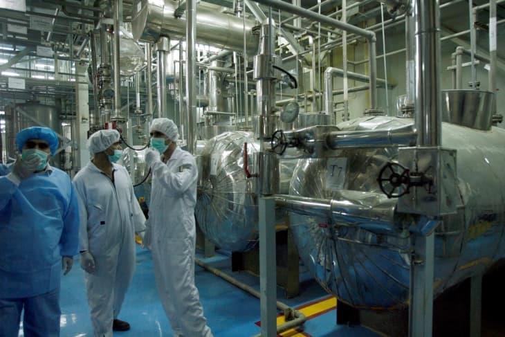 Иранскиот министер за надворешни работи тврди дека Техеран повеќе не збогатува ураниум