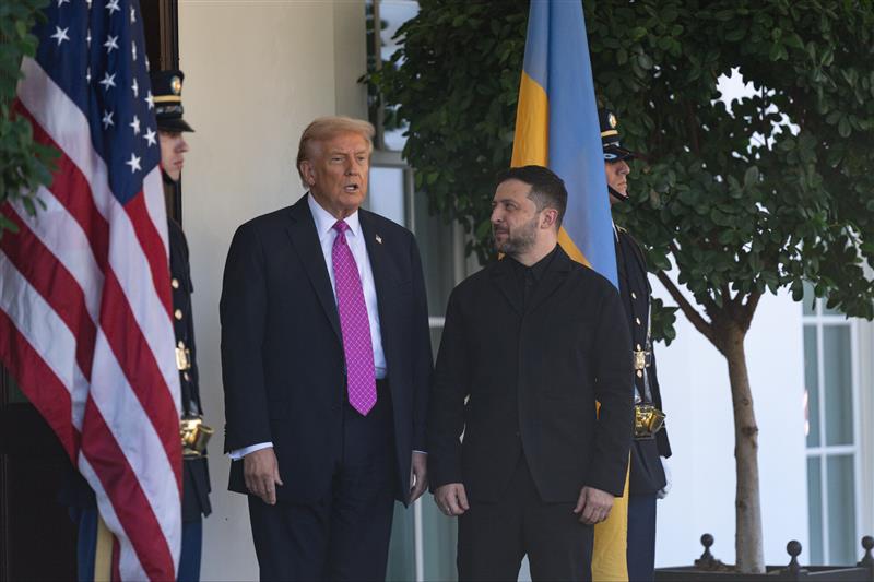 Зеленски е подготвен да преговара со Трамп за мировниот план