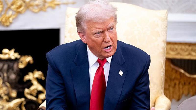 Трамп збесна среде преговорите во Женева: Украинците покажаа нула благодарност, Европа купува руска нафта