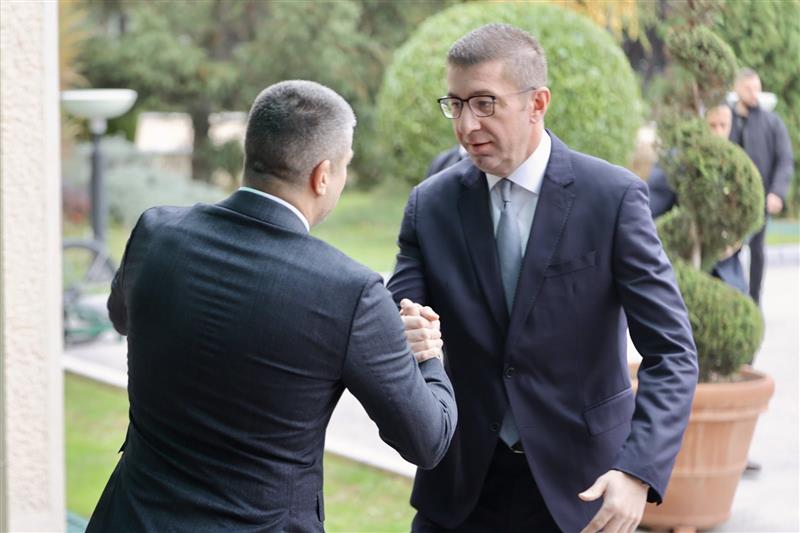 Мицкоски: Отворањето на ресурсниот центар за поддршка на развојот на општините е доказ дека Македонија ја гради својата иднина