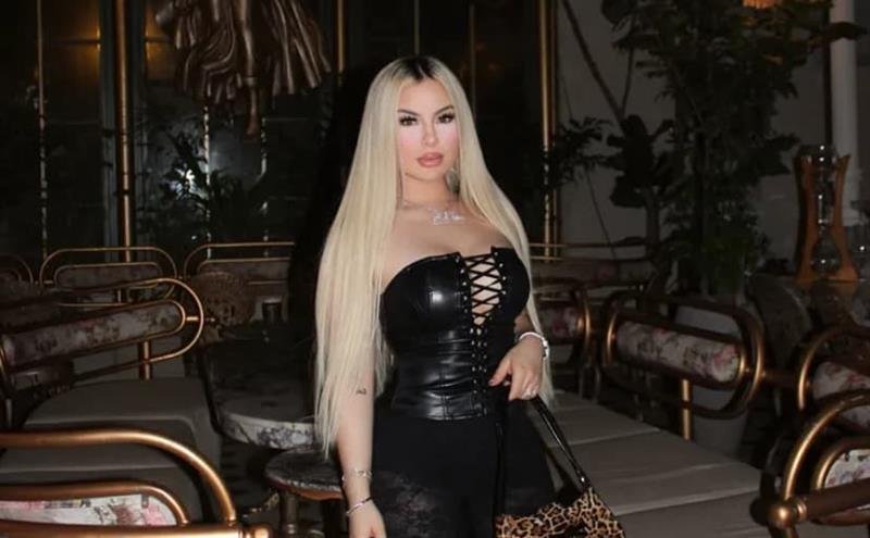 Млада американска пејачка е убиена во заседа 