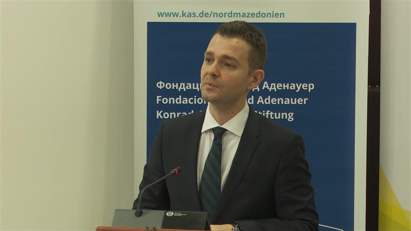 Муцунски: Бараме долгорочна стратегија од НАТО и ЕУ која ќе резултира со целосна интеграција на Западен Балкан 