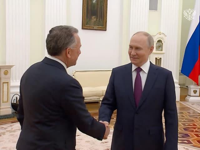 Блумберг: Виткоф на Русите им вети дека ќе влијае на Трамп и ќе ја притиска Украина за мировниот план 