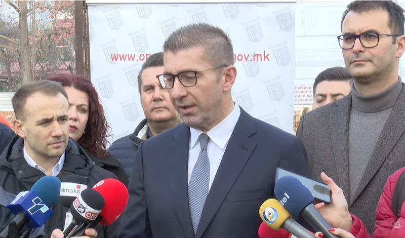 Мицкоски: Никој нема право да ги одземе покачените пензии на пензионерите 