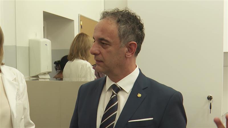 Алиу го кани на средба синдикатот на клинички за моделот за реорганизацјиа и прераспределба на медицинскиот кадар