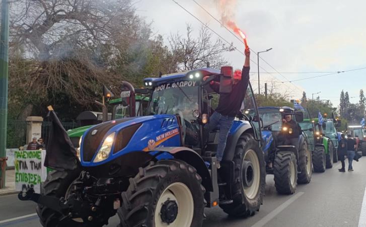 Земјоделците од цела Грција попладнево на протест во центарот на Атина