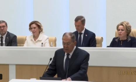 Лавров: ЕУ се обидува да го спречи мировниот процес за Украина