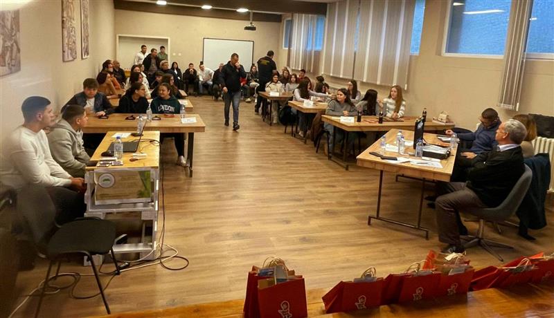 Во Кавадарци се одржа квиз, организиран од доброволното противпожарно друштво „Сашко Гешовски“
