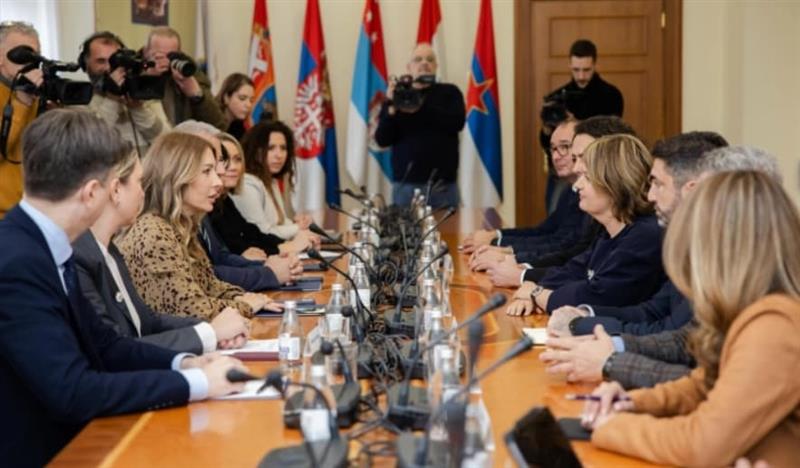 Божиновска - Ѓедовиќ Хандановиќ: Гасниот интерконектор меѓу Македонија и Србија треба да биде готов до крајот на 2027.