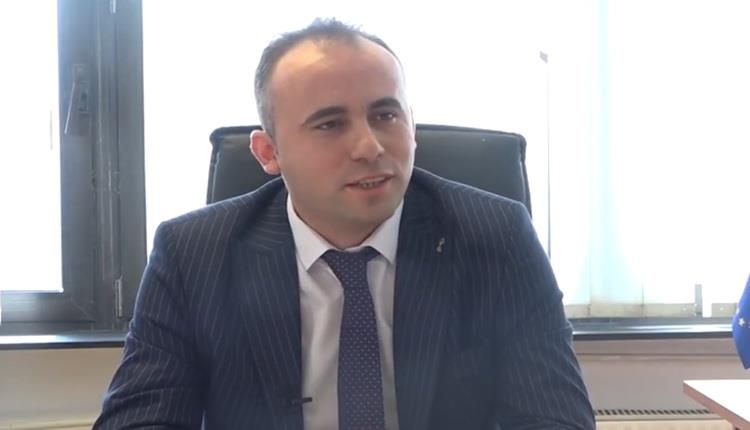 Полицијата го уапси Фехми Стафа за примање мито од 50.000 евра за да влијае кај судија
