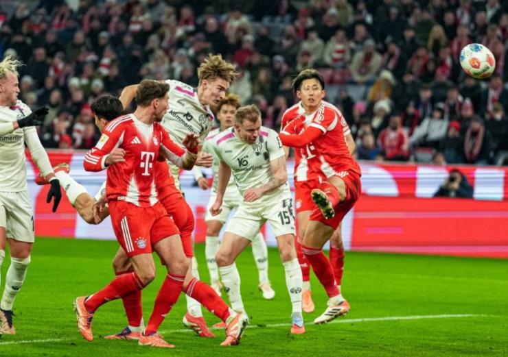 Баерн постави рекорд во Бундеслигата
