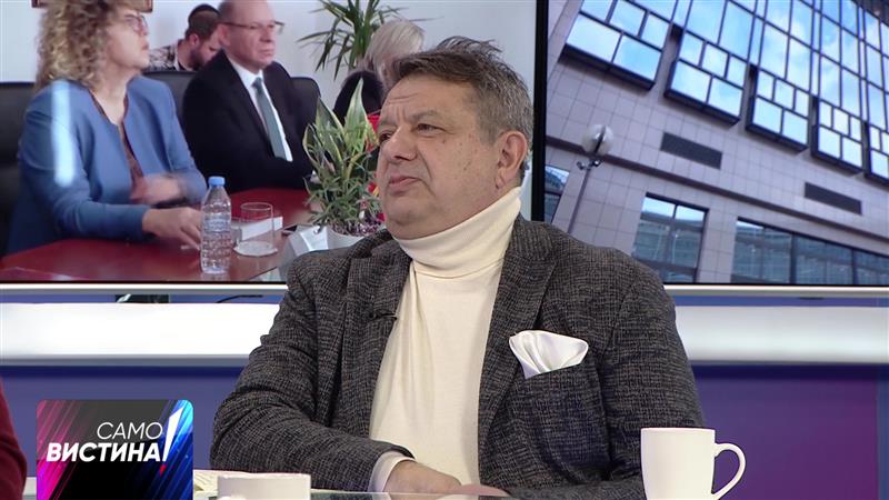 Макрадули: Зошто се создаде фама дека само опозицијата треба да ја критикува власта?