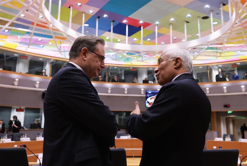 Лидерите на ЕУ постигнаа договор за финансирањето на Украина преку задолжување на блокот