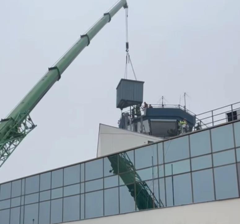 М-НАВ: Целозно завршен процесот на демонтажа на стариот и неупотреблив радар на Меѓународниот Аеродром Скопје