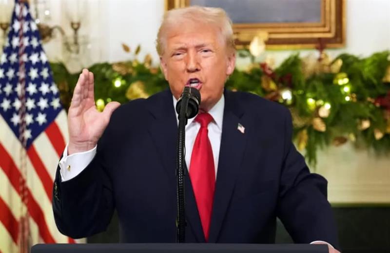 Трамп: САД ќе ја задржат или продадат нафтата од запленетите венецуелски танкери 