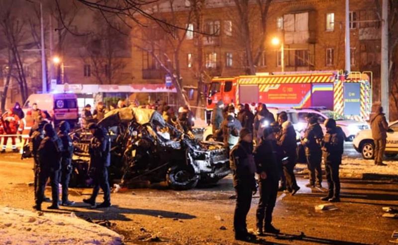 Бомба падна на улица во Харков- загинаа две лица 