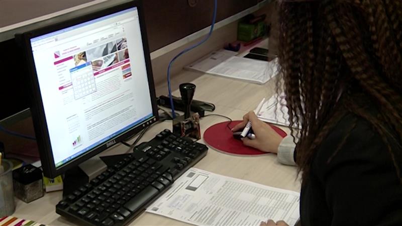 Дел од граѓаните кои треба да платат данок на доход за работата во странство бараат пролонгирање на рокот