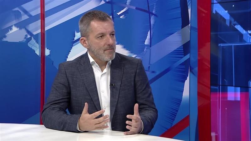 Деспотовски: Венко, со една одлука не можеш, ниту ќе дозволам да избришеш 30 години работа, љубов и жртва