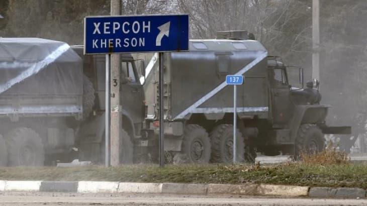 Гувернерот на Херсонскиот регион вели дека 24 лица се убиени во нападите за време на Нова Година